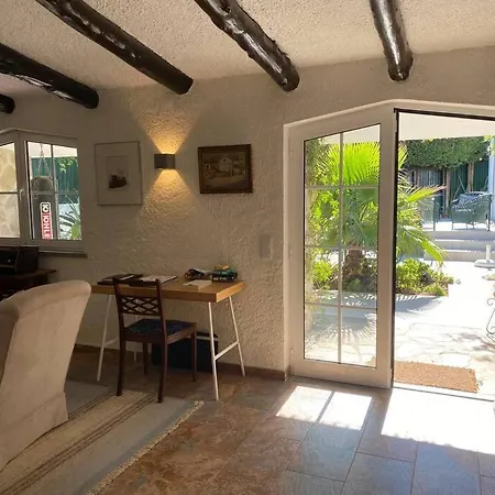 Charming Cottage, Pool & Garden By Guincho Beach *